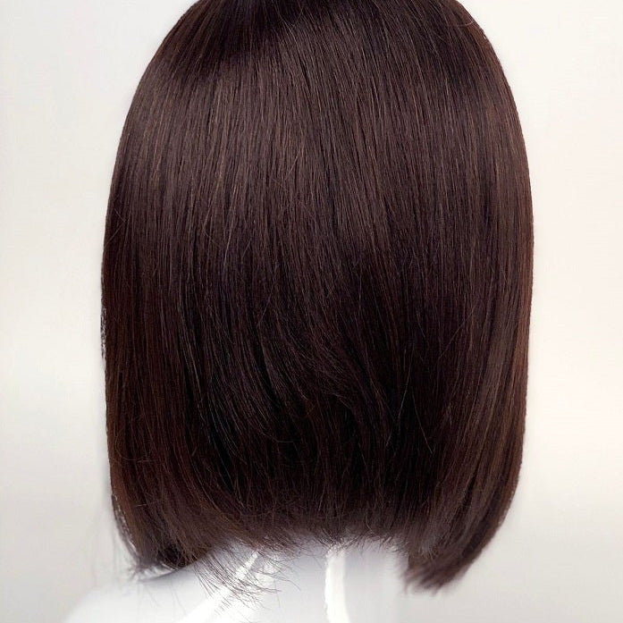 Perruque de cheveux humains élégante Adora Spotlight avec raie en dentelle
